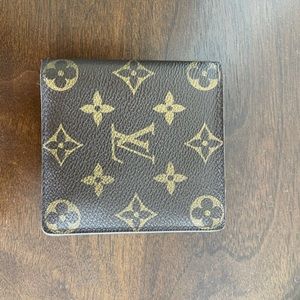 Louis Vuitton, Wallet, Brown, One Size